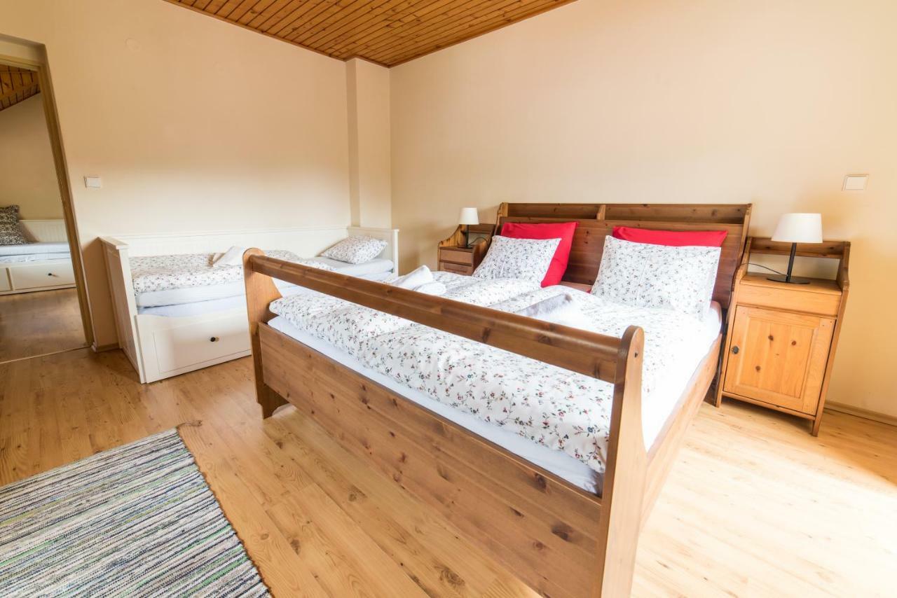 Holiday Home Skalka Mýto pod Ďumbierom Extérieur photo